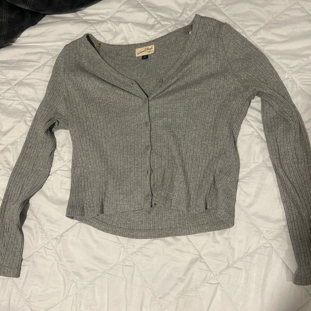 Gray Ribbed Button Up Cropped Long Sleeve